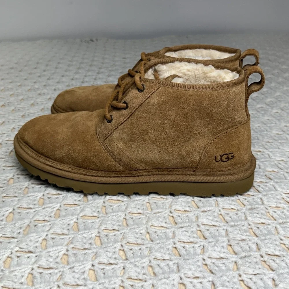 UGG Boots Neumen Chukka Mens 10 Chestnut‎ Brown Lace Up Casual Ankle Top SN 3236